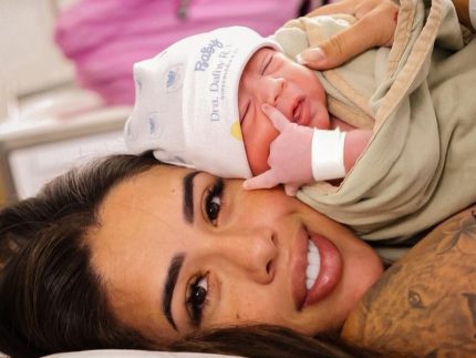 Isaac, filho de Buzeira, nasce sem a presença do pai, que segue preso