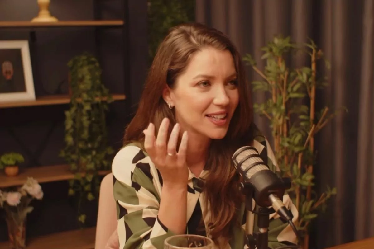 Nathalia Dill