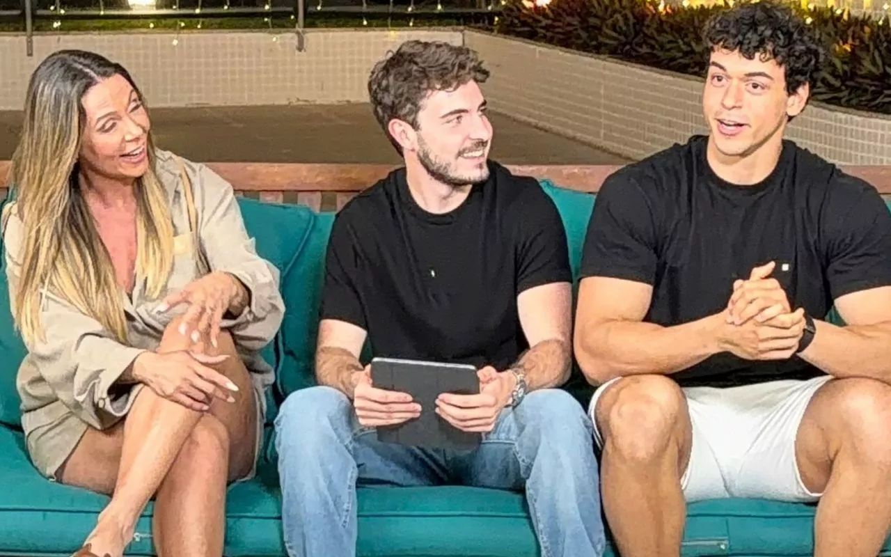 João Liberato em Salvador com Carla Perez e seu filho Victor