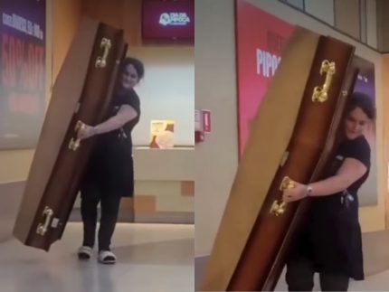 Caixão vira “balde gigante” em promoção de cinema e cena viraliza em SP